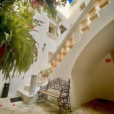 Aparthotel In Kale